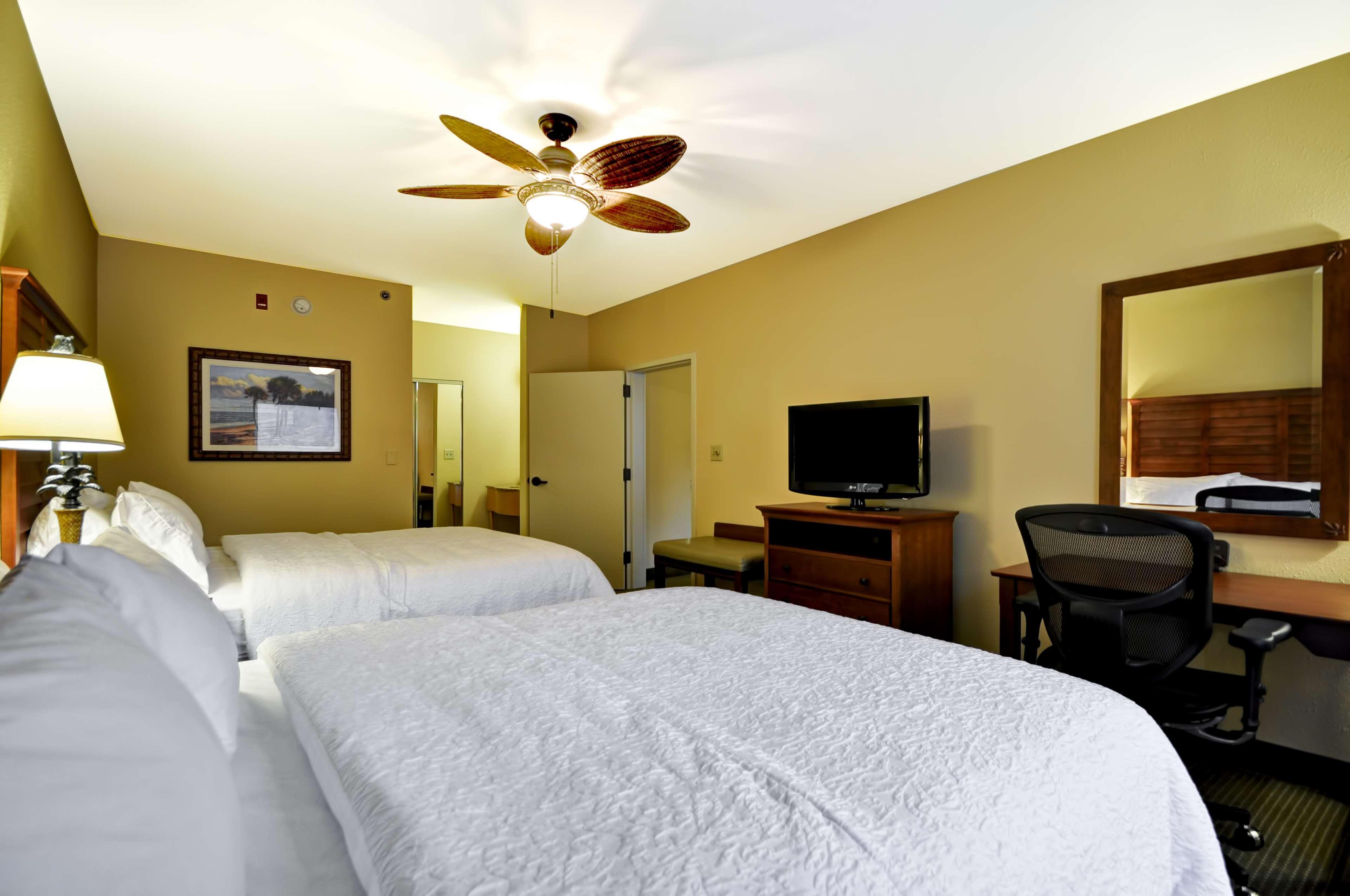 Hampton Inn&suites Charleston/mt. Pleasant-isle Of Palms 3*